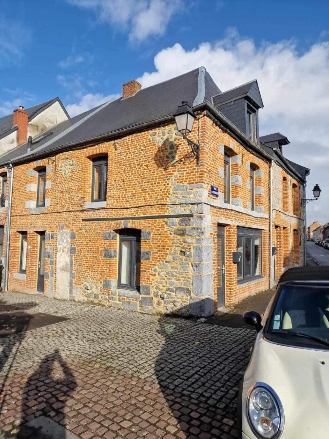 Appartement Cocooning Solre-le-Château Eksteriør billede